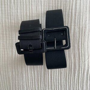 Vintage Donna Karan & Nadum Leather Belt Bundle (sz S)